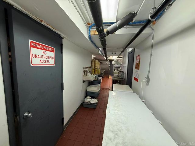 196 Smith Street, Brooklyn, NY 11201