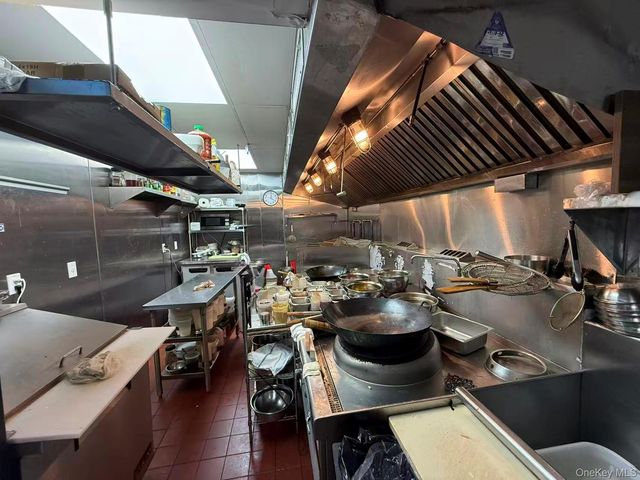 196 Smith Street, Brooklyn, NY 11201