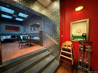 196 Smith Street, Brooklyn, NY 11201