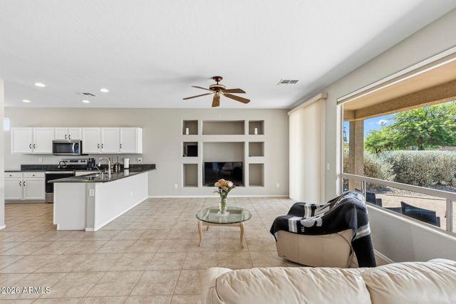 42441 W NORTH STAR Drive, Maricopa, AZ 85138