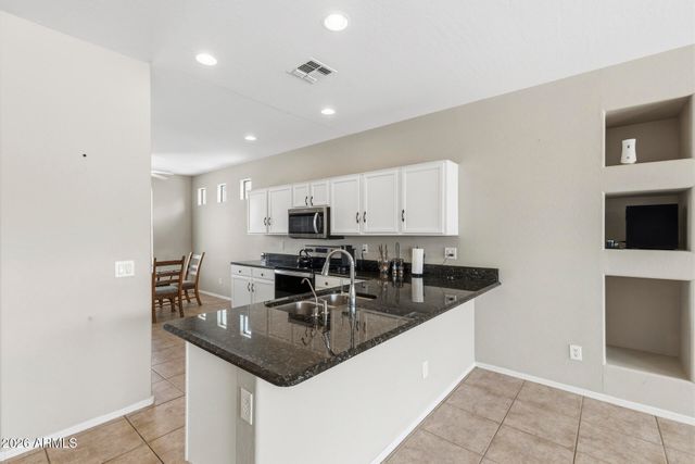 42441 W NORTH STAR Drive, Maricopa, AZ 85138