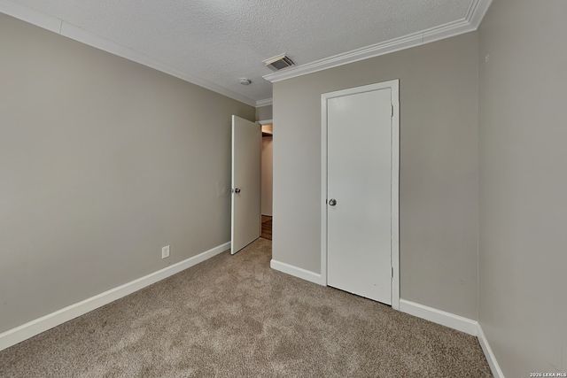 6854 Eden Grove Drive, Converse, TX 78109