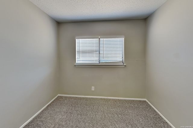 6854 Eden Grove Drive, Converse, TX 78109