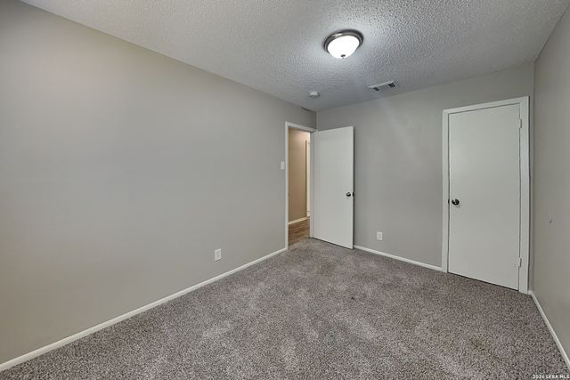 6854 Eden Grove Drive, Converse, TX 78109