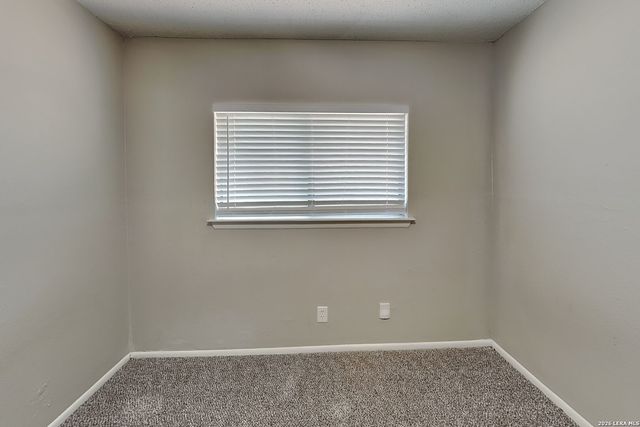 6854 Eden Grove Drive, Converse, TX 78109