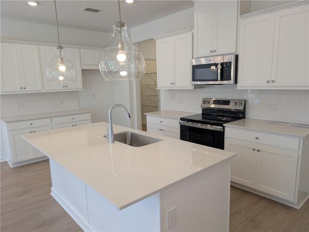 3699 Sagecrest Drive, Buford, GA 30519
