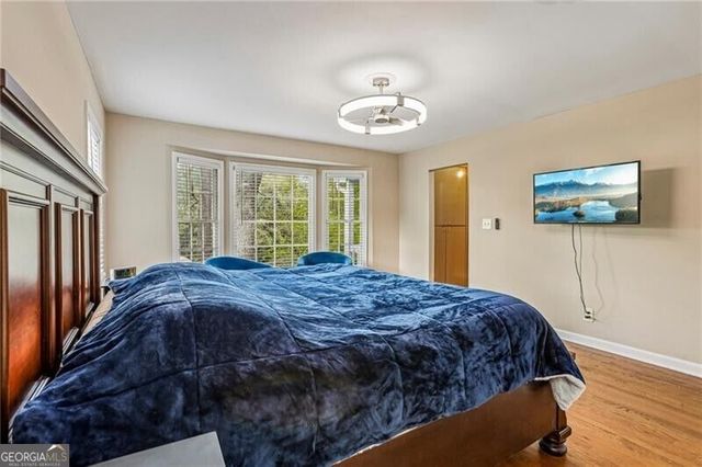 145 Old College Way, Sandy Springs, GA 30328