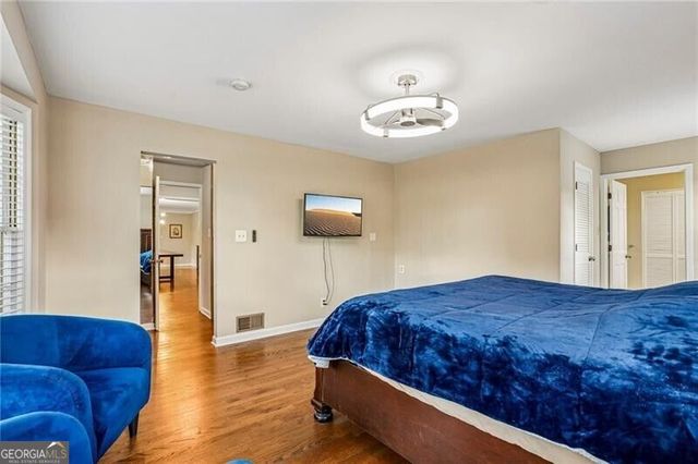 145 Old College Way, Sandy Springs, GA 30328