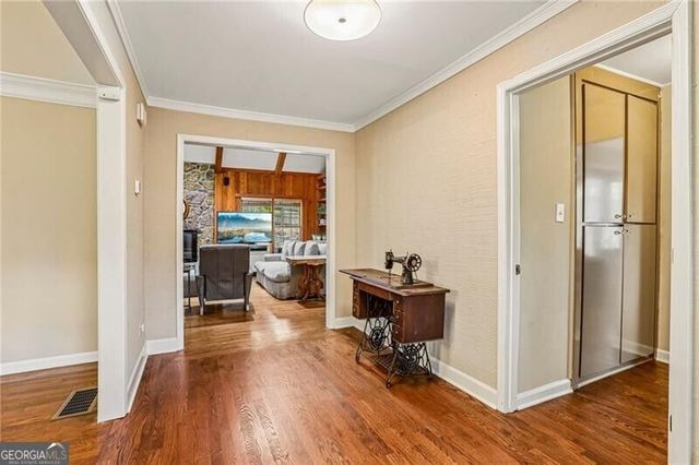 145 Old College Way, Sandy Springs, GA 30328
