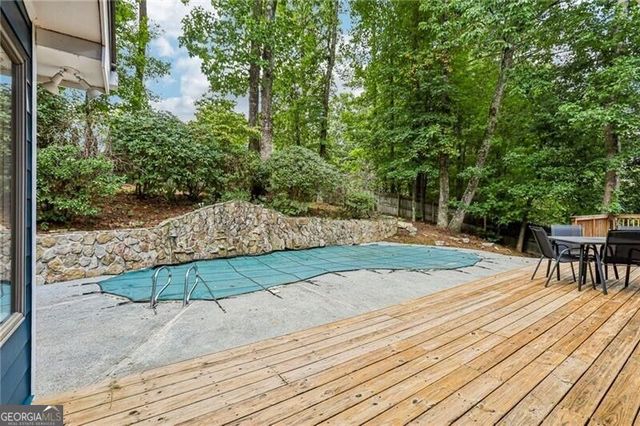 145 Old College Way, Sandy Springs, GA 30328