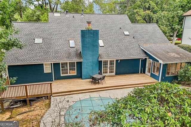 145 Old College Way, Sandy Springs, GA 30328
