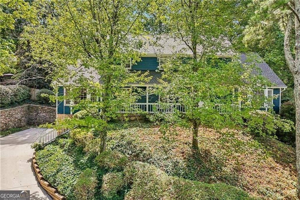 145 Old College Way, Sandy Springs, GA 30328 — photo 3