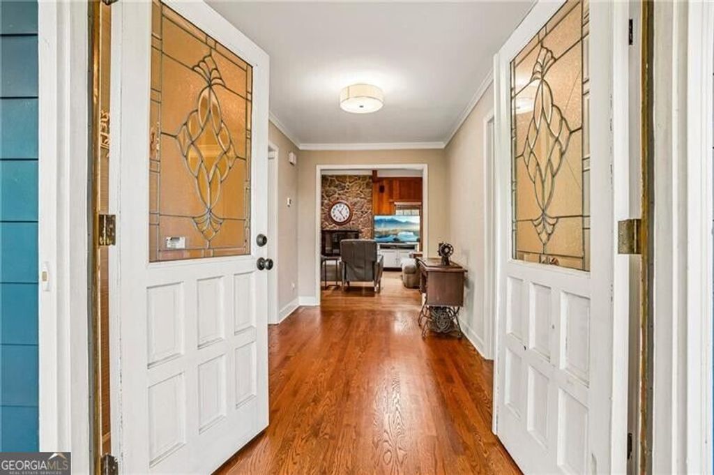 145 Old College Way, Sandy Springs, GA 30328 — photo 5