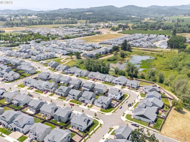 2894 Nw SHADDEN Dr, Mc Minnville, OR 97128