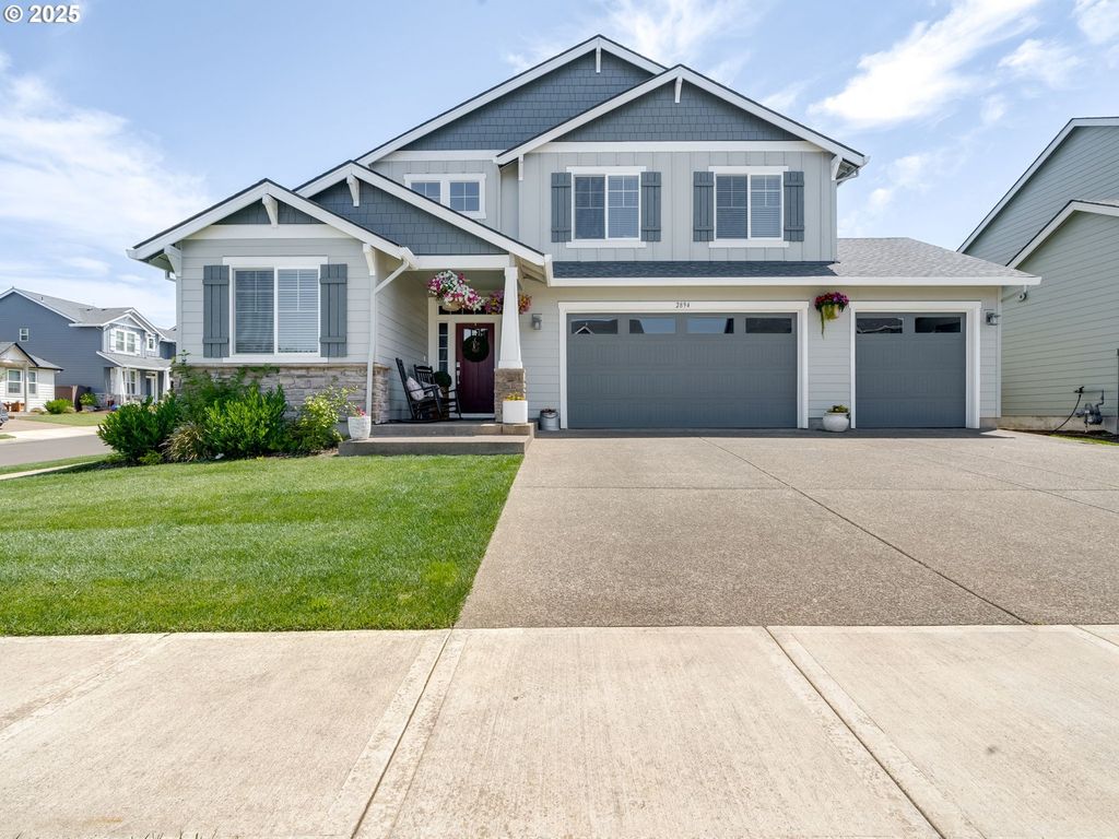 2894 Nw SHADDEN Dr, Mc Minnville, OR 97128