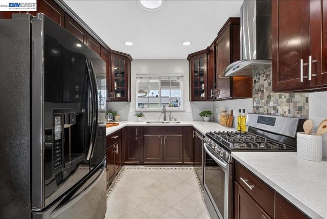 6168 Inglewood Dr, Pleasanton, CA 94588