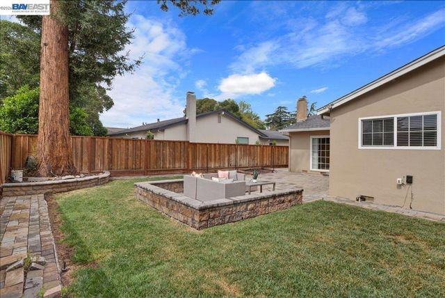 6168 Inglewood Dr, Pleasanton, CA 94588