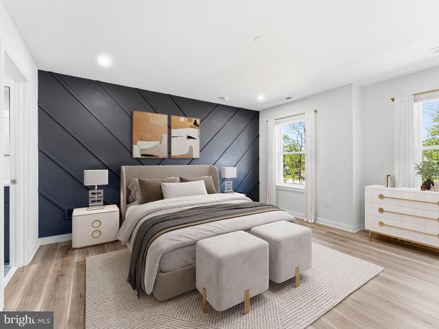 19 WALLACE AVE, Sewell, NJ 08080