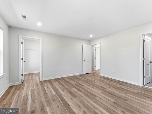 19 WALLACE AVE, Sewell, NJ 08080