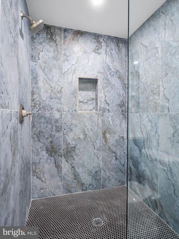 19 WALLACE AVE, Sewell, NJ 08080