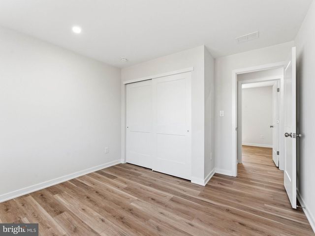 19 WALLACE AVE, Sewell, NJ 08080