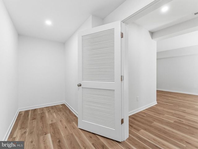 19 WALLACE AVE, Sewell, NJ 08080