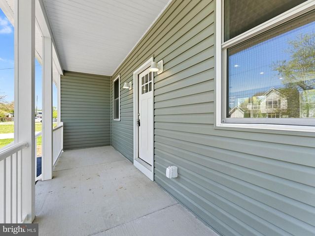 19 WALLACE AVE, Sewell, NJ 08080