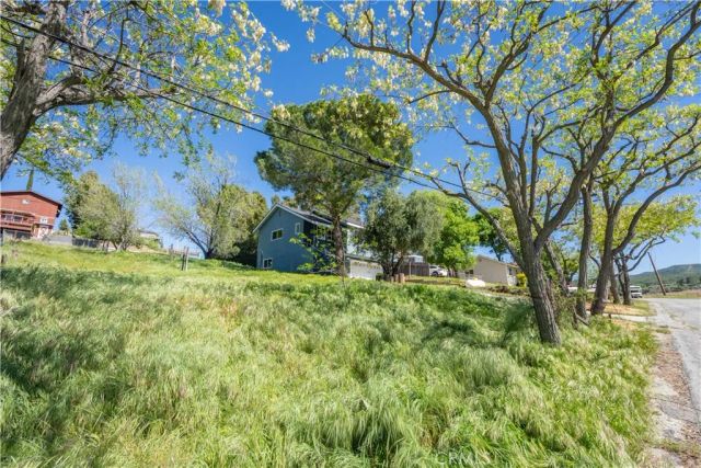 42640 Ranch Club, Lake Hughes, CA 93532