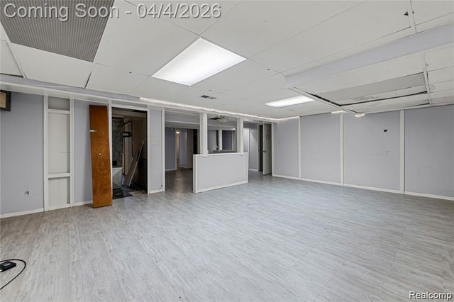 11447 Edwin Drive, Warren, MI 48093