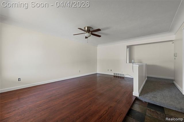 11447 Edwin Drive, Warren, MI 48093