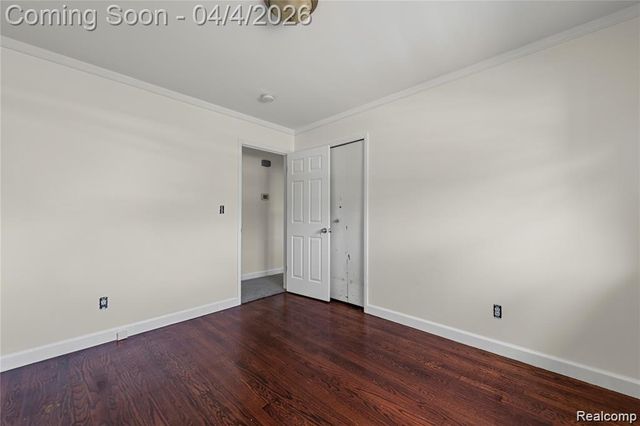 11447 Edwin Drive, Warren, MI 48093