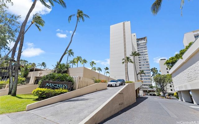 2895 Kalakaua Avenue 1202, Honolulu, HI 96815