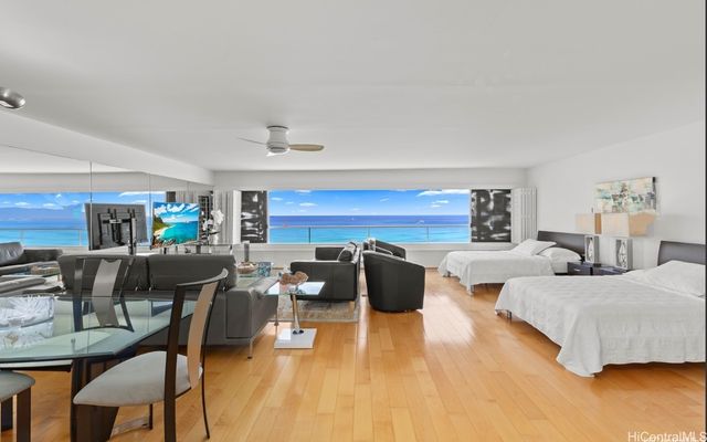 2895 Kalakaua Avenue 1202, Honolulu, HI 96815