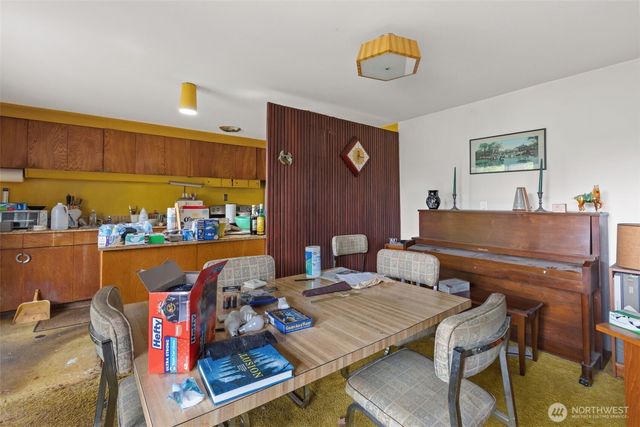 1212 146th Avenue SE, Bellevue, WA 98007