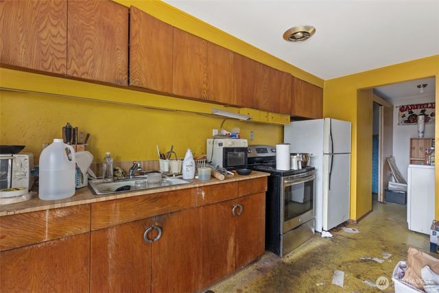 1212 146th Avenue SE, Bellevue, WA 98007