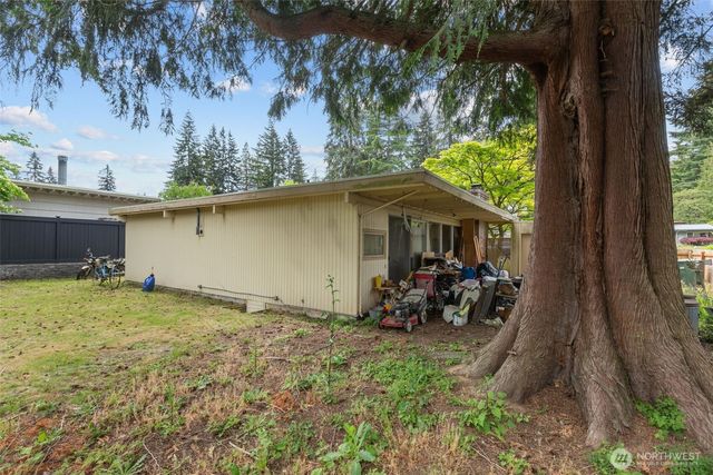 1212 146th Avenue SE, Bellevue, WA 98007