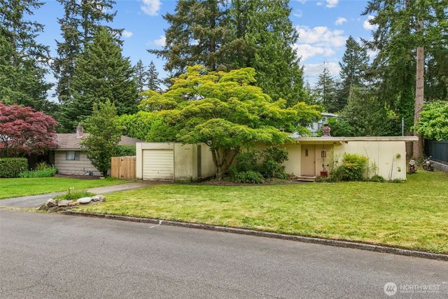1212 146th Avenue SE, Bellevue, WA 98007