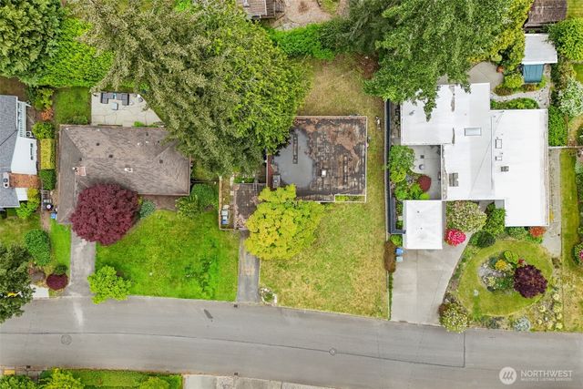1212 146th Avenue SE, Bellevue, WA 98007
