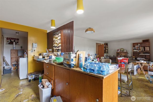 1212 146th Avenue SE, Bellevue, WA 98007