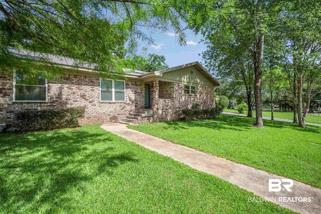 130 Thomas Drive, Saraland, AL 36571