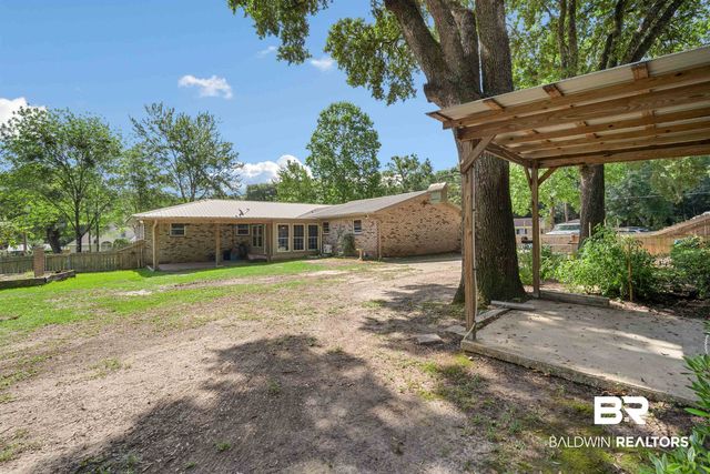 130 Thomas Drive, Saraland, AL 36571