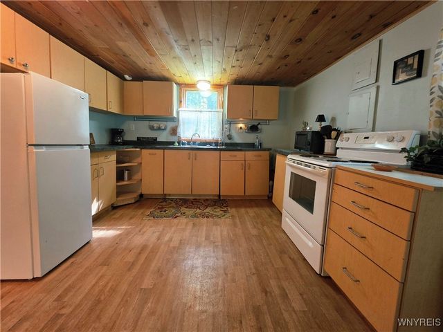 7629 Russell Hill Road, Caneadea, NY 14717