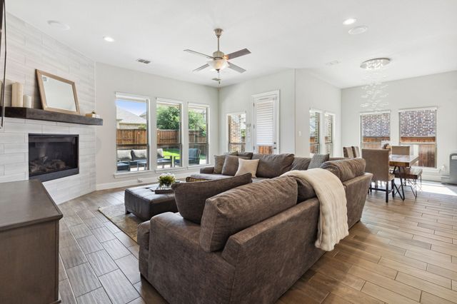 4710 Crossvine Drive, Prosper, TX 75078