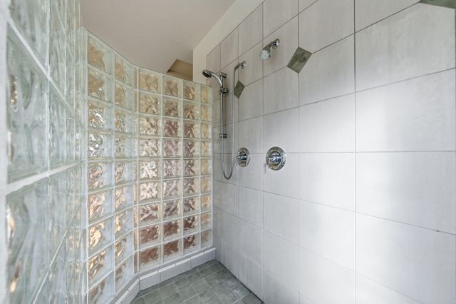 15725 Horseless Carriage Drive, Redding, CA 96001