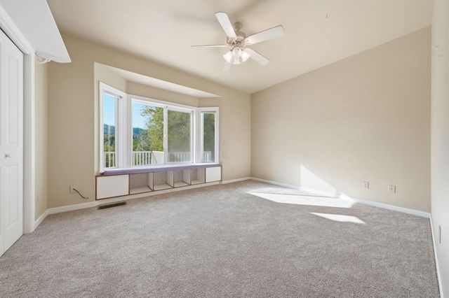 15725 Horseless Carriage Drive, Redding, CA 96001