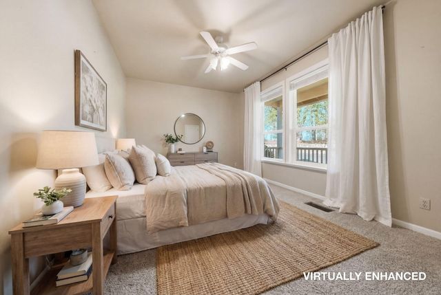 15725 Horseless Carriage Drive, Redding, CA 96001