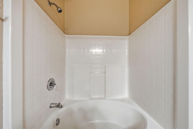 15725 Horseless Carriage Drive, Redding, CA 96001