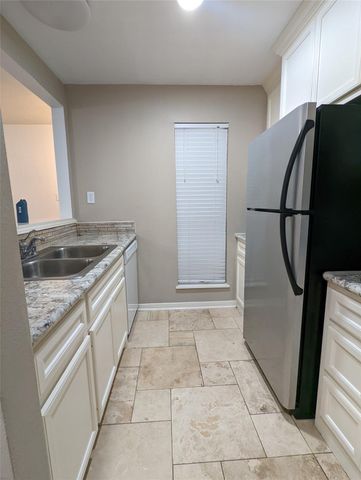 3500 Tangle Brush Drive 117, Spring, TX 77381