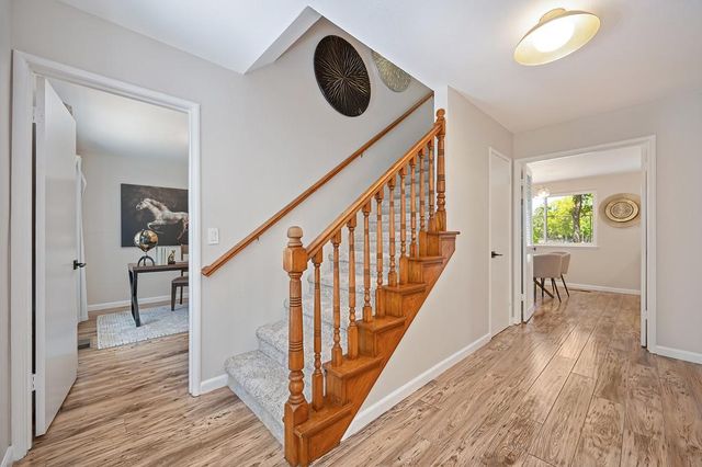 832 Piccadilly Cir, Sacramento, CA 95864