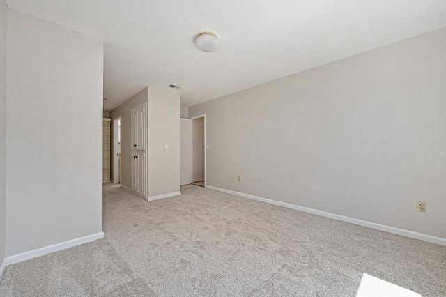 832 Piccadilly Cir, Sacramento, CA 95864